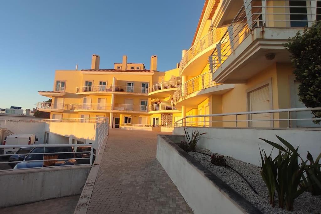 Ericeira Seaside Escape Apartment Luaran gambar